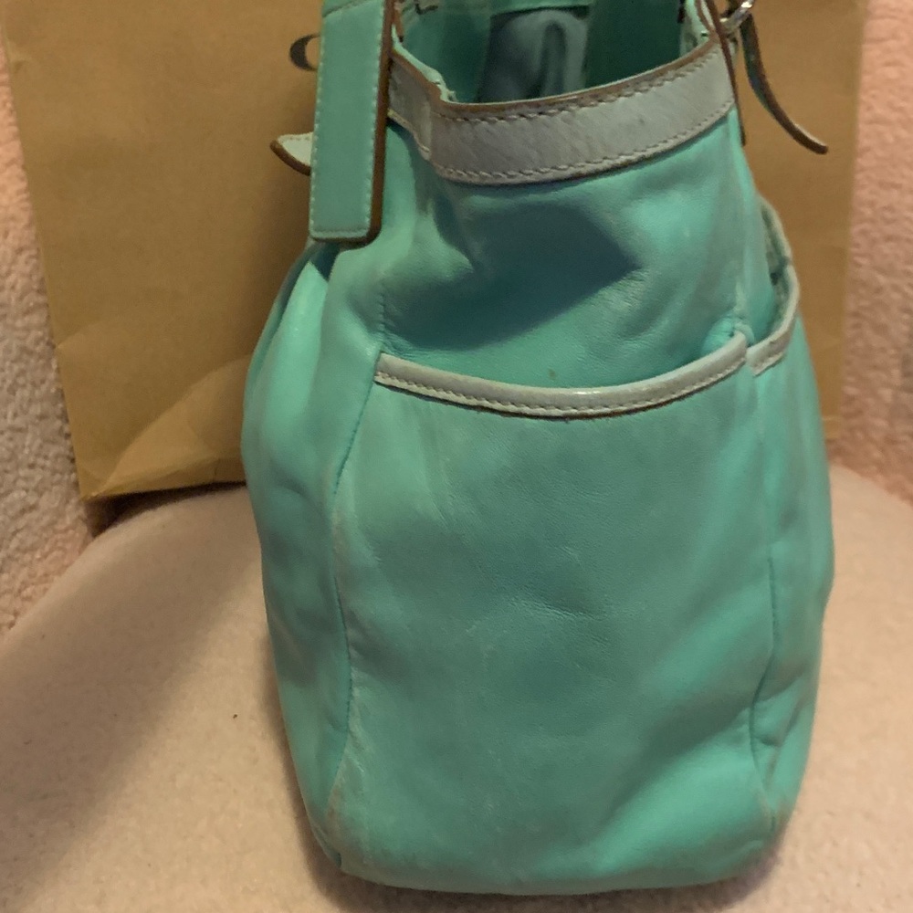 Coach Mint Green Leather Tote Shoulder Bag - Picture 14 of 16